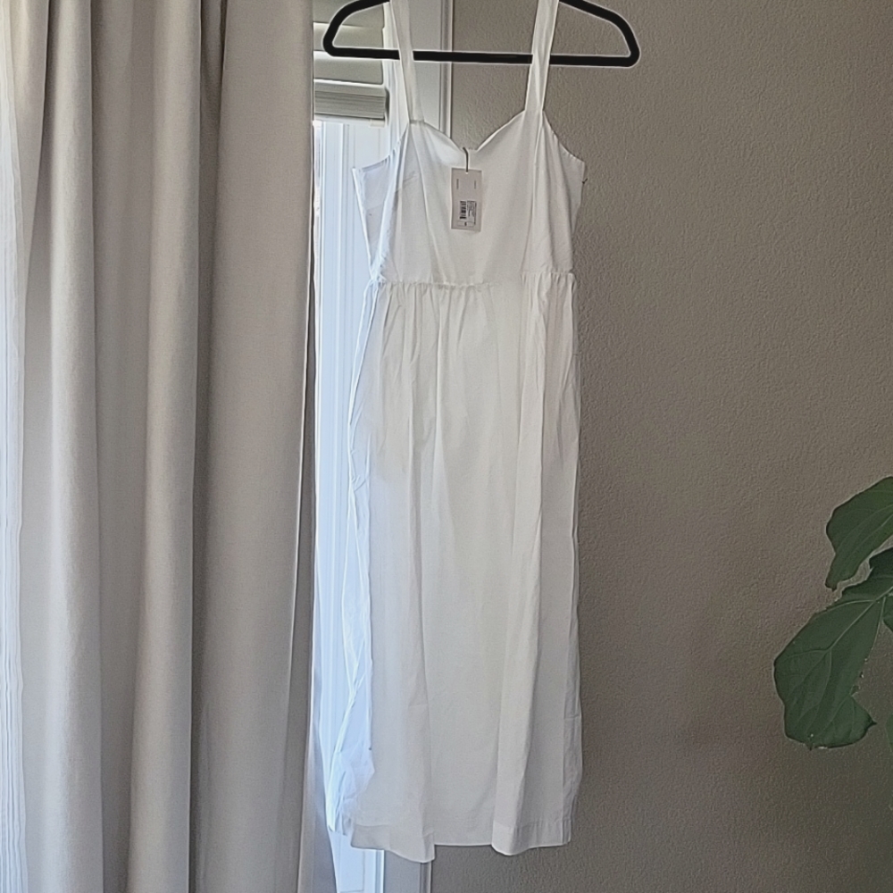 Dress (New with Tags)